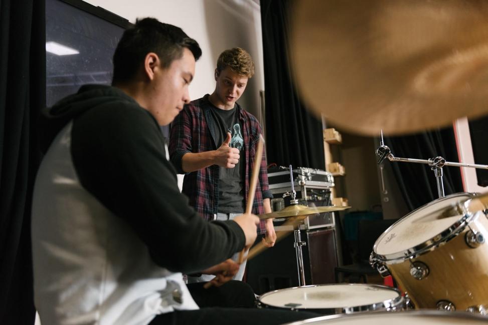 Lagu Dengan Drum Solo Terbaik Sepanjang Masa | Superprof